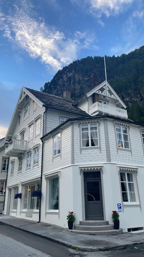 Sylte Hotell, Valldal Luaran gambar