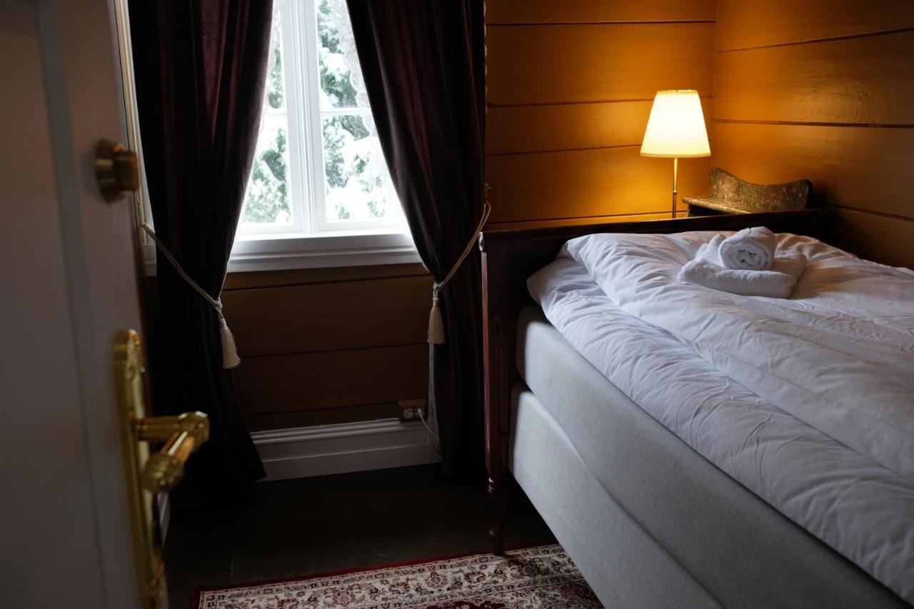 Sylte Hotell, Valldal Luaran gambar